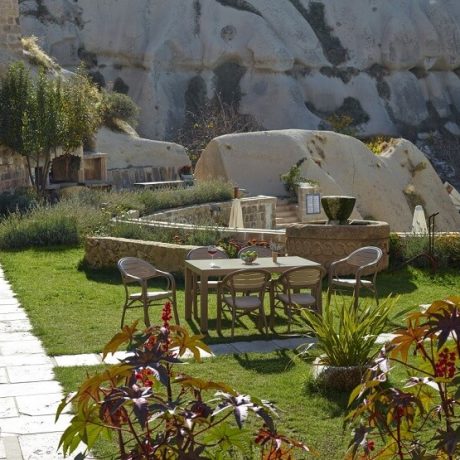 Hilal-Group-Loca-Karige-Tavolina-2